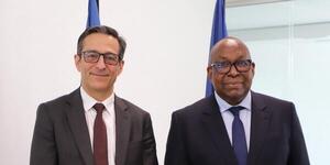 Le président de la Haute Autorité de la communication audiovisuellle de Côte d’Ivoire et du RIARC rencontre le président de l’Arcom