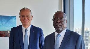 Le président du REFRAM reçoit son homologue du Niger au siège de l’Arcom