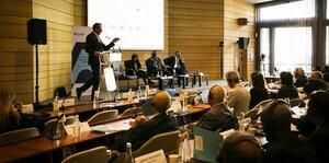 Revivez la troisième session abordant l'expérience de plusieurs régulateurs en matière de régulation des plateformes